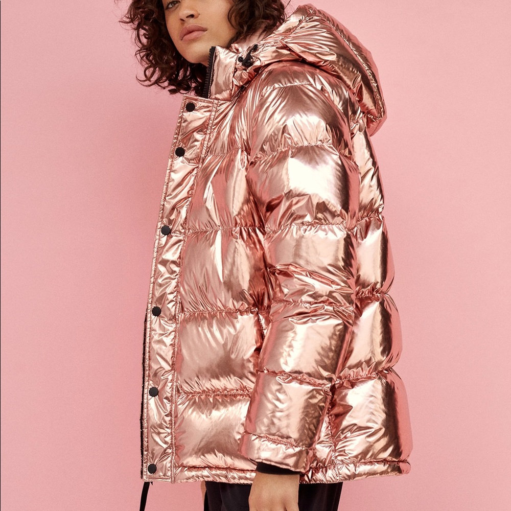 The Super Puff by TNA in Rose Gold